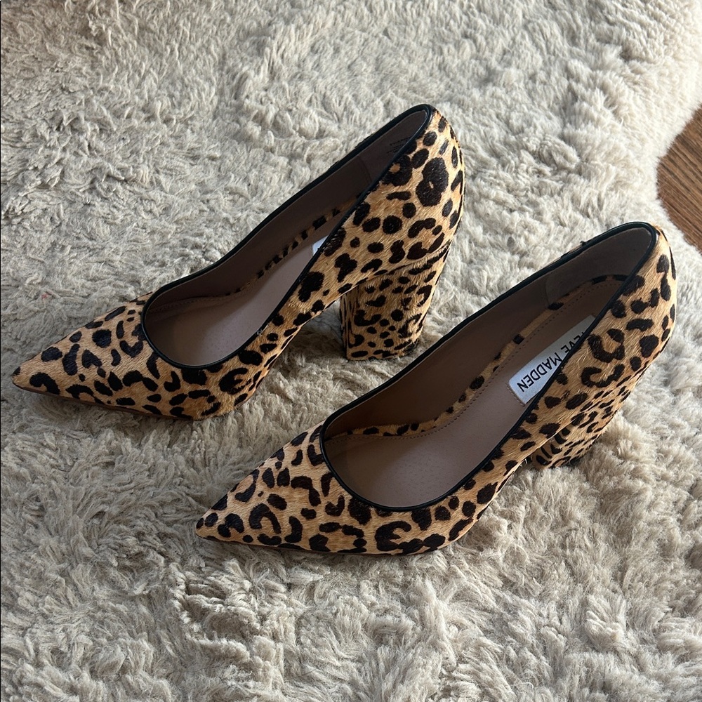 Steve Madden Tan Leopard Print Heels